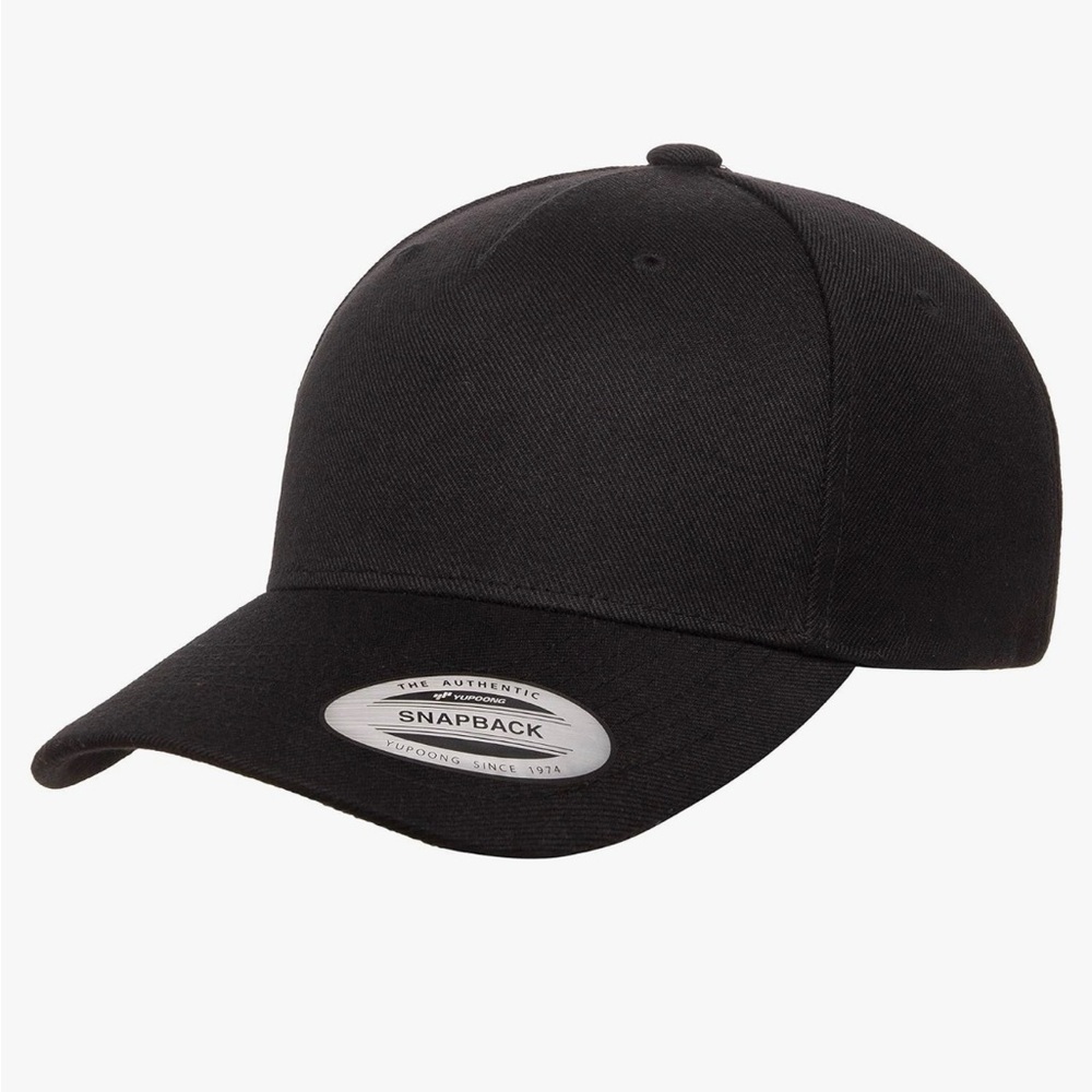 Black Snapbacks - Picture 2 of 4